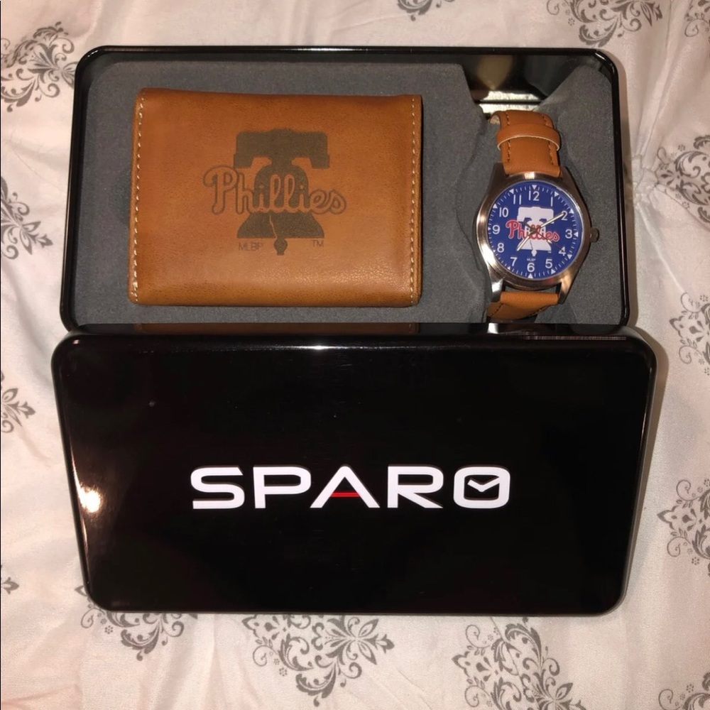 Men’s Sparo PHILLIES wallet/watch set